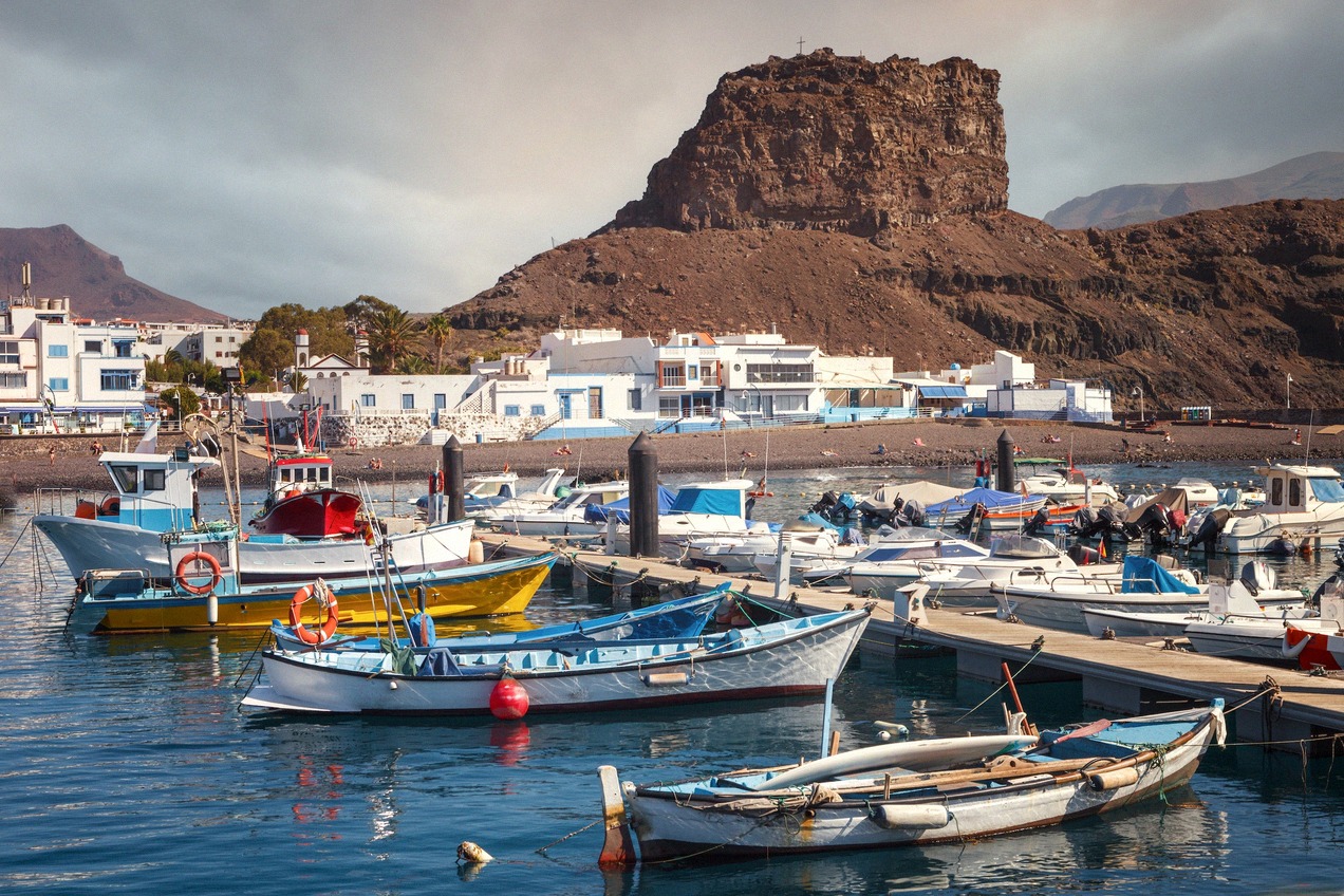 Der Puerto de Las Nieves in Agaete, Ankunftshafen der Schnellfähre aus Santa Cruz de Tenerife.